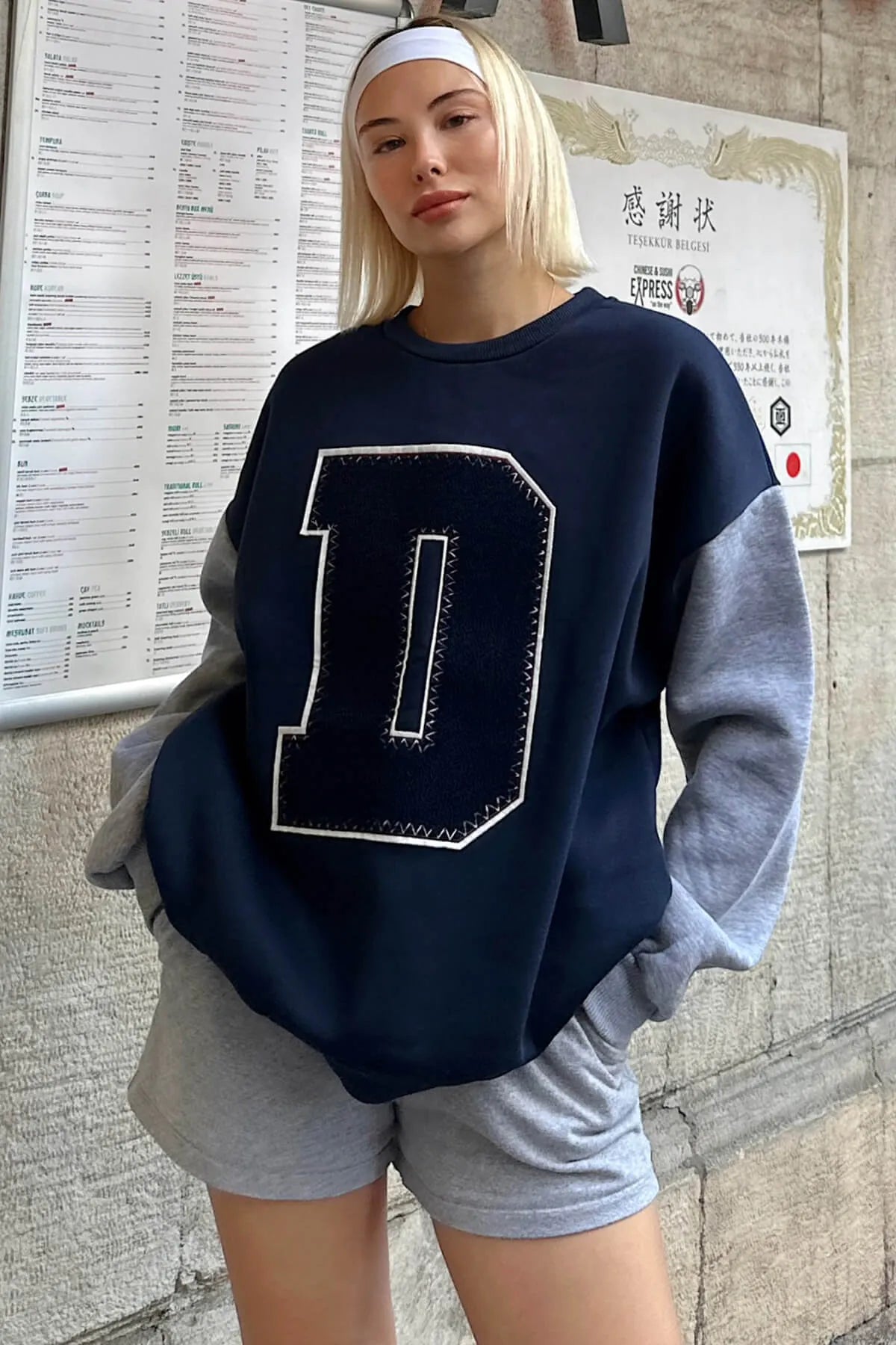 Lacivert Gri D Nakışlı Garnili  İçi Pamuklu Kadın Sweatshirt