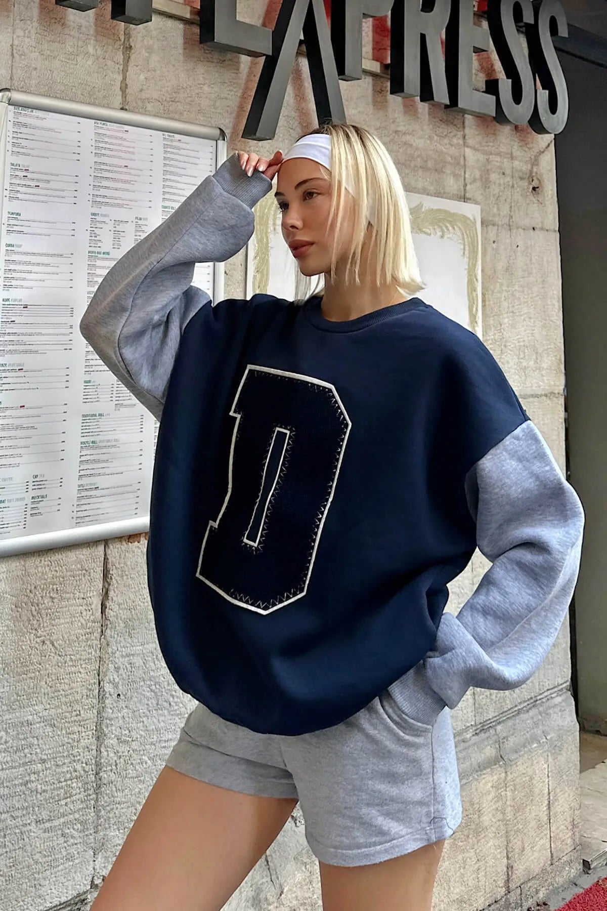 Lacivert Gri D Nakışlı Garnili  İçi Pamuklu Kadın Sweatshirt