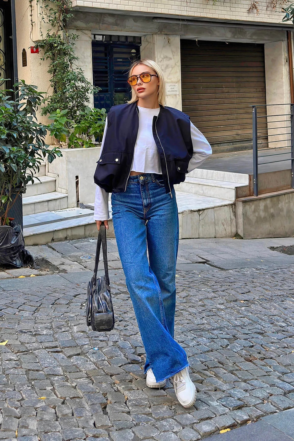 Lacivert Gabardin Bisiklet Yaka Çift Cepli Sıfır Kol Kadın Yelek