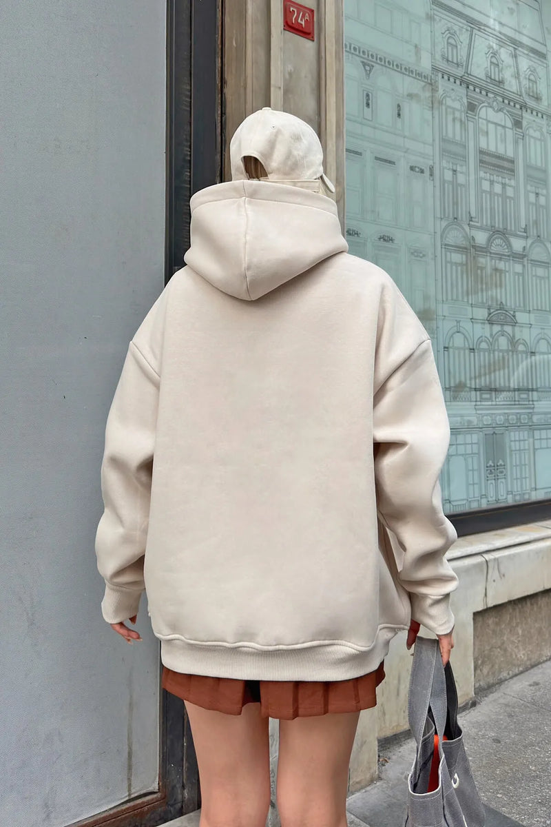 Bej Stay Kapüşonlu Kanguru Cepli İçi Polarlı Oversize Kadın Sweatshirt