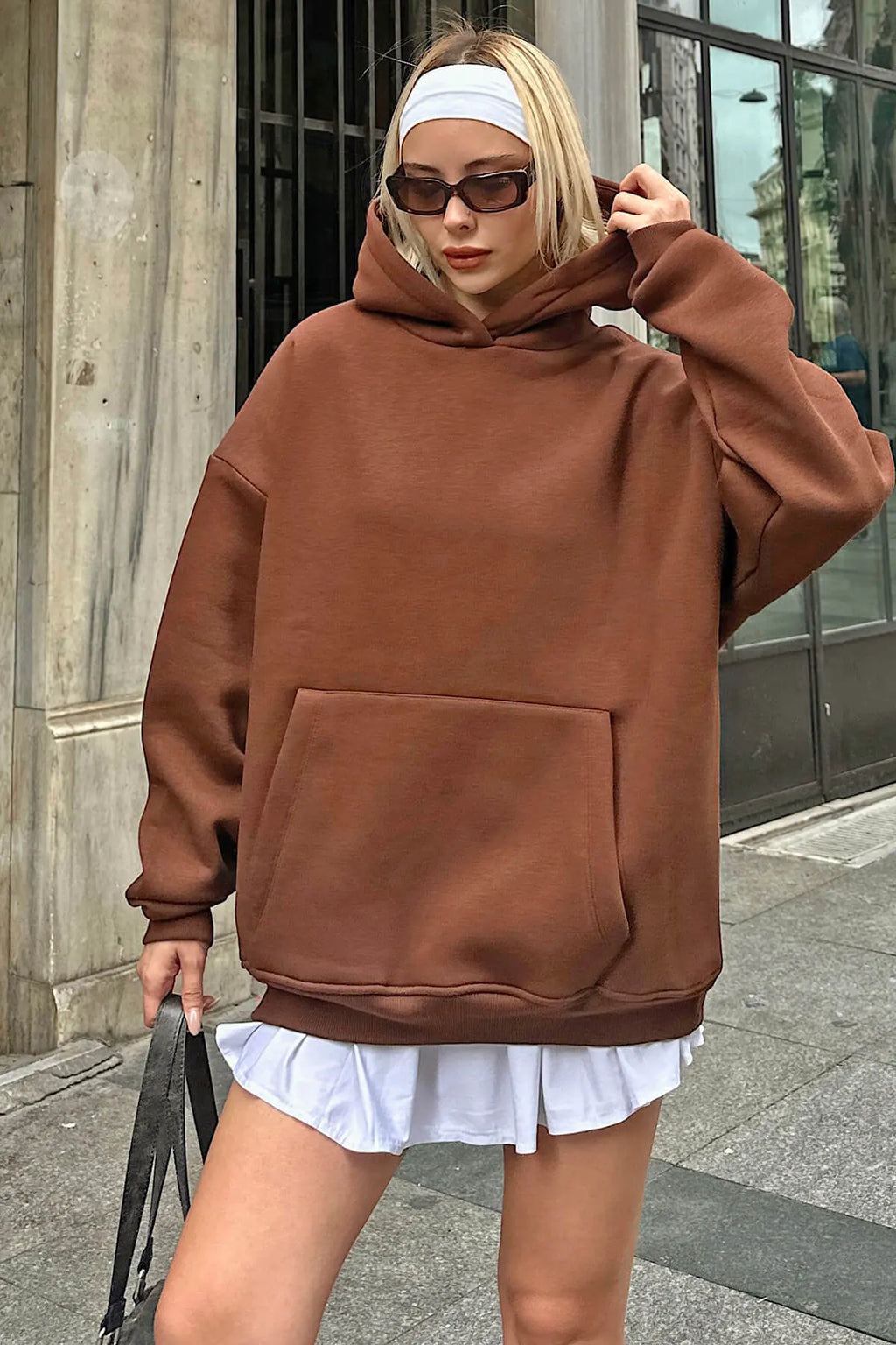 Kahverengi Stay Kapüşonlu Kanguru Cepli İçi Polarlı Oversize Kadın Sweatshirt