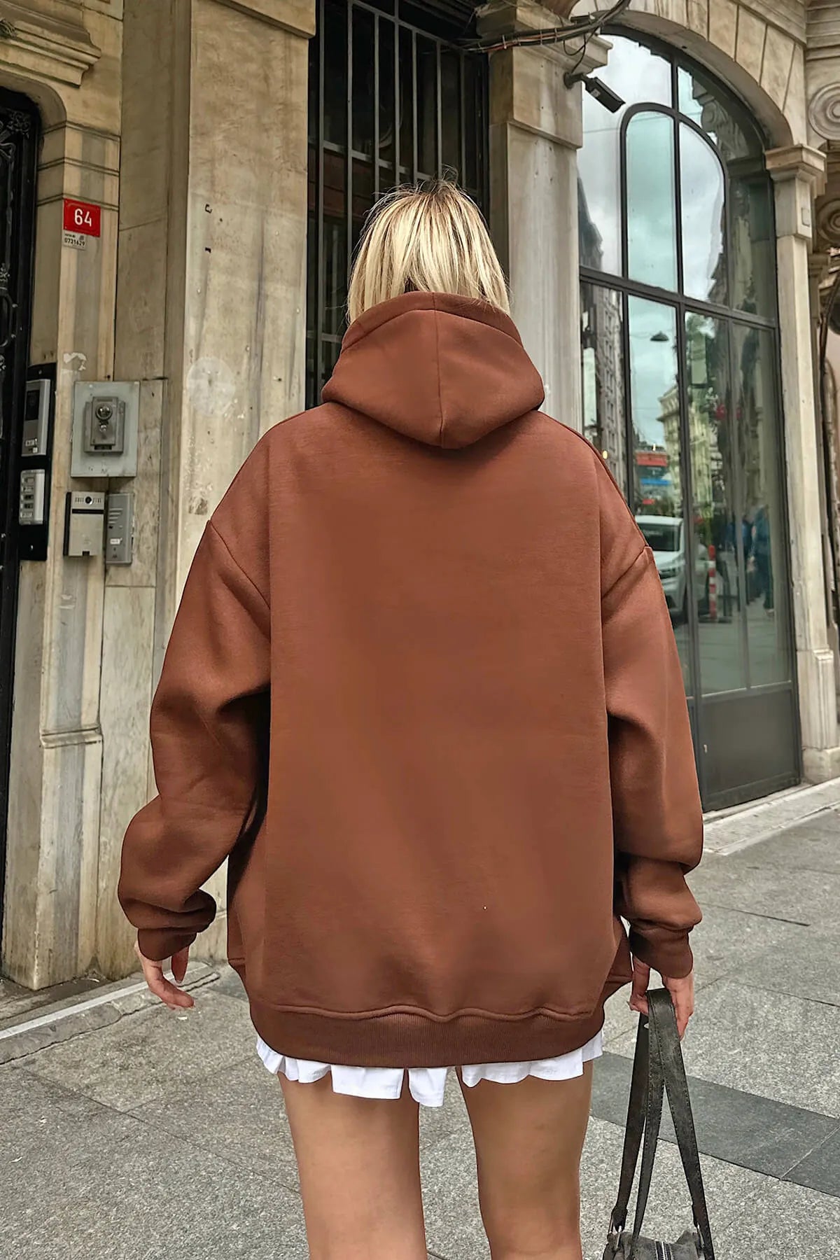 Kahverengi Stay Kapüşonlu Kanguru Cepli İçi Polarlı Oversize Kadın Sweatshirt