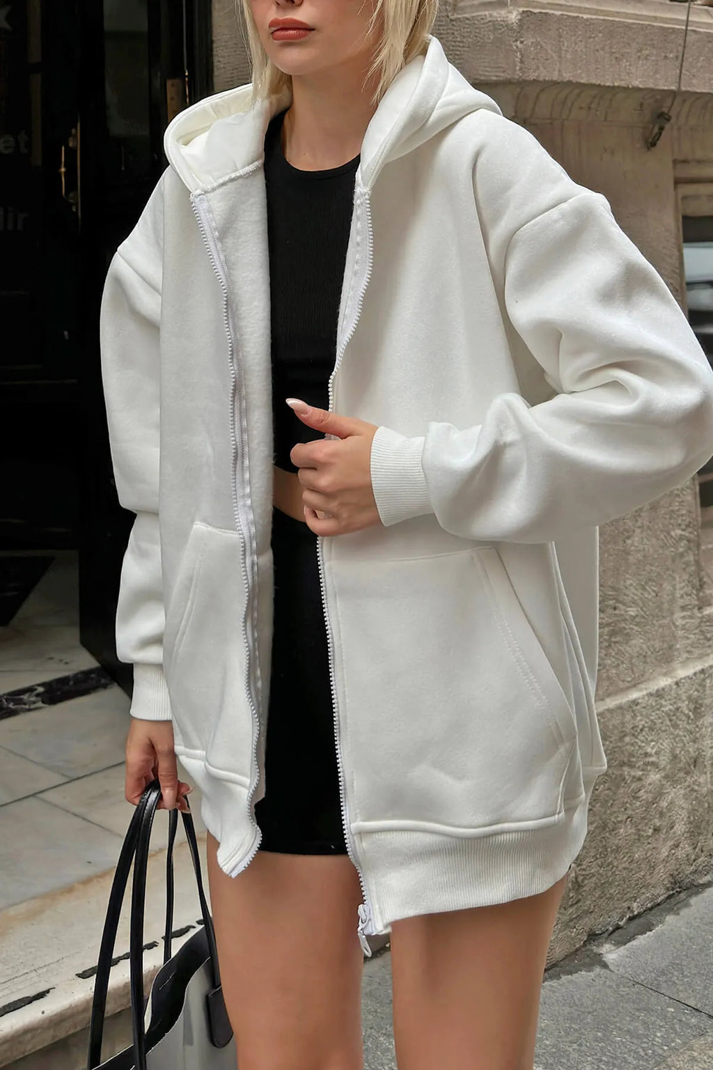 Beyaz Lena Fermuarlı Kapüşonlu Cepli İçi Polarlı Oversize Kadın Sweatshirt