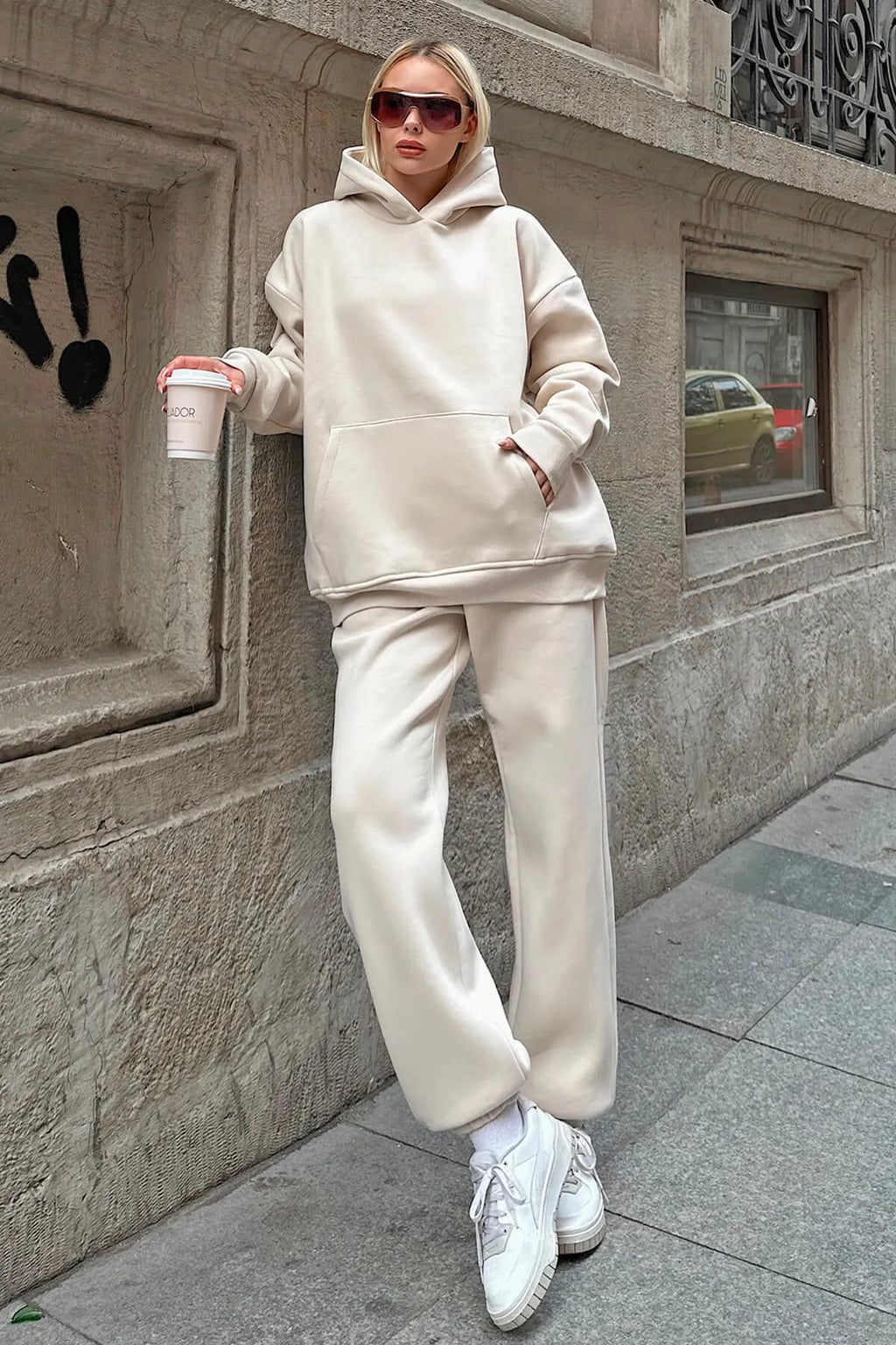 Bej Felpa Kapüşonlu Sweatshirt-Eşofman İçi Şardonlu Kadın Eşofman Takımı