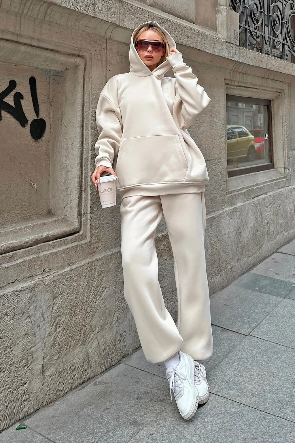 Bej Felpa Kapüşonlu Sweatshirt-Eşofman İçi Şardonlu Kadın Eşofman Takımı
