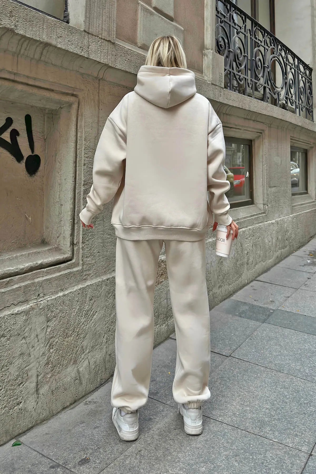 Bej Felpa Kapüşonlu Sweatshirt-Eşofman İçi Şardonlu Kadın Eşofman Takımı