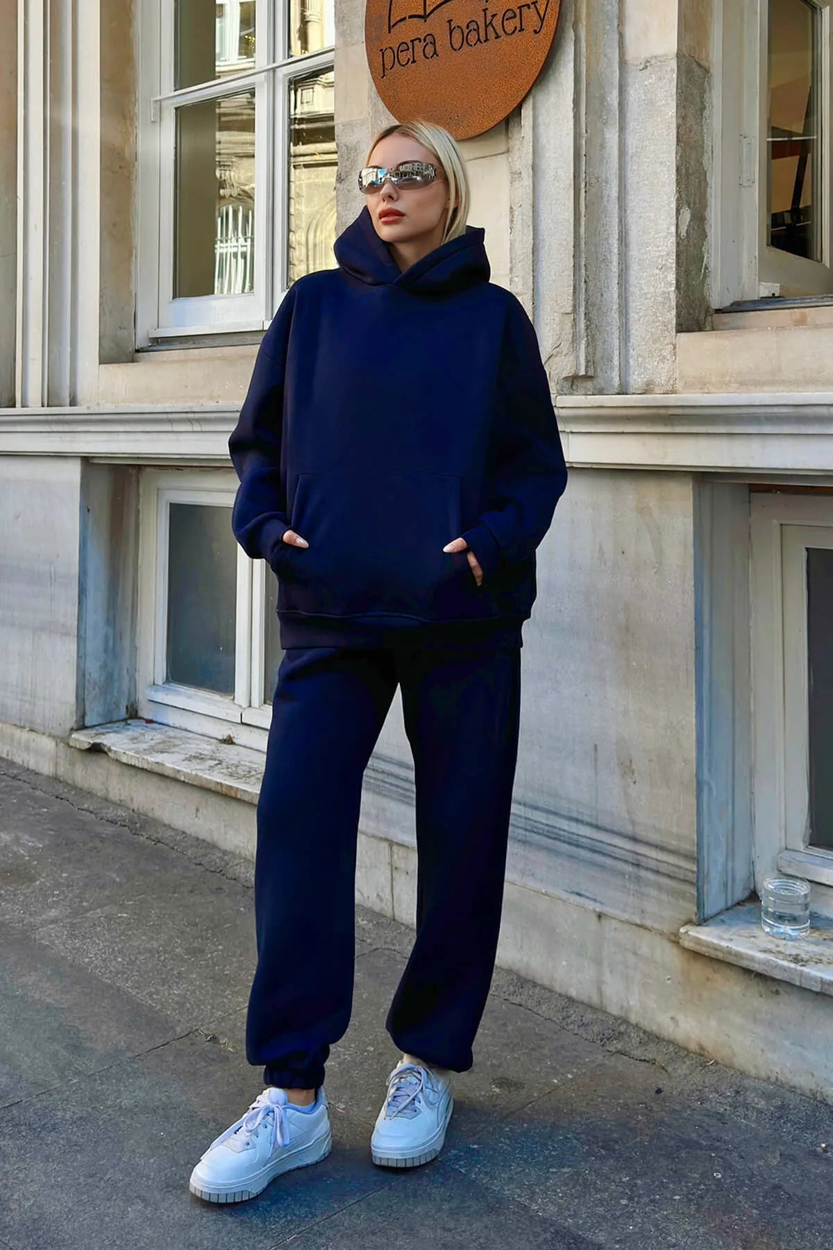 Lacivert Felpa Kapüşonlu Sweatshirt-Eşofman İçi Şardonlu Kadın Eşofman Takımı
