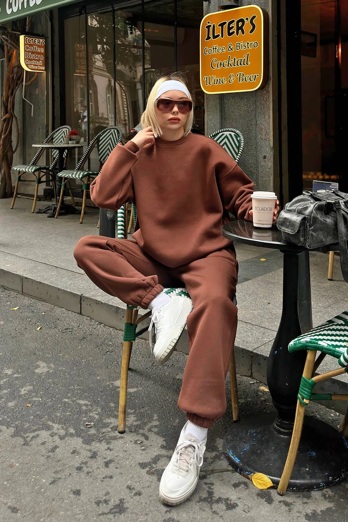 Kahverengi Pow Bisiklet Yaka Sweatshirt-Eşofman İçi Şardonlu Kadın Eşofman Takımı