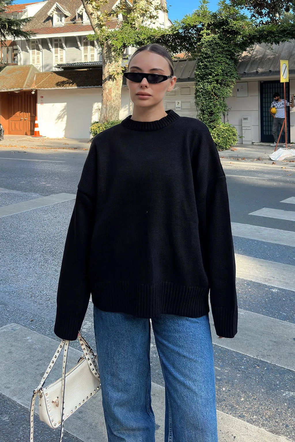Siyah Biscuit Bisiklet Yaka Oversize Kadın Triko Kazak