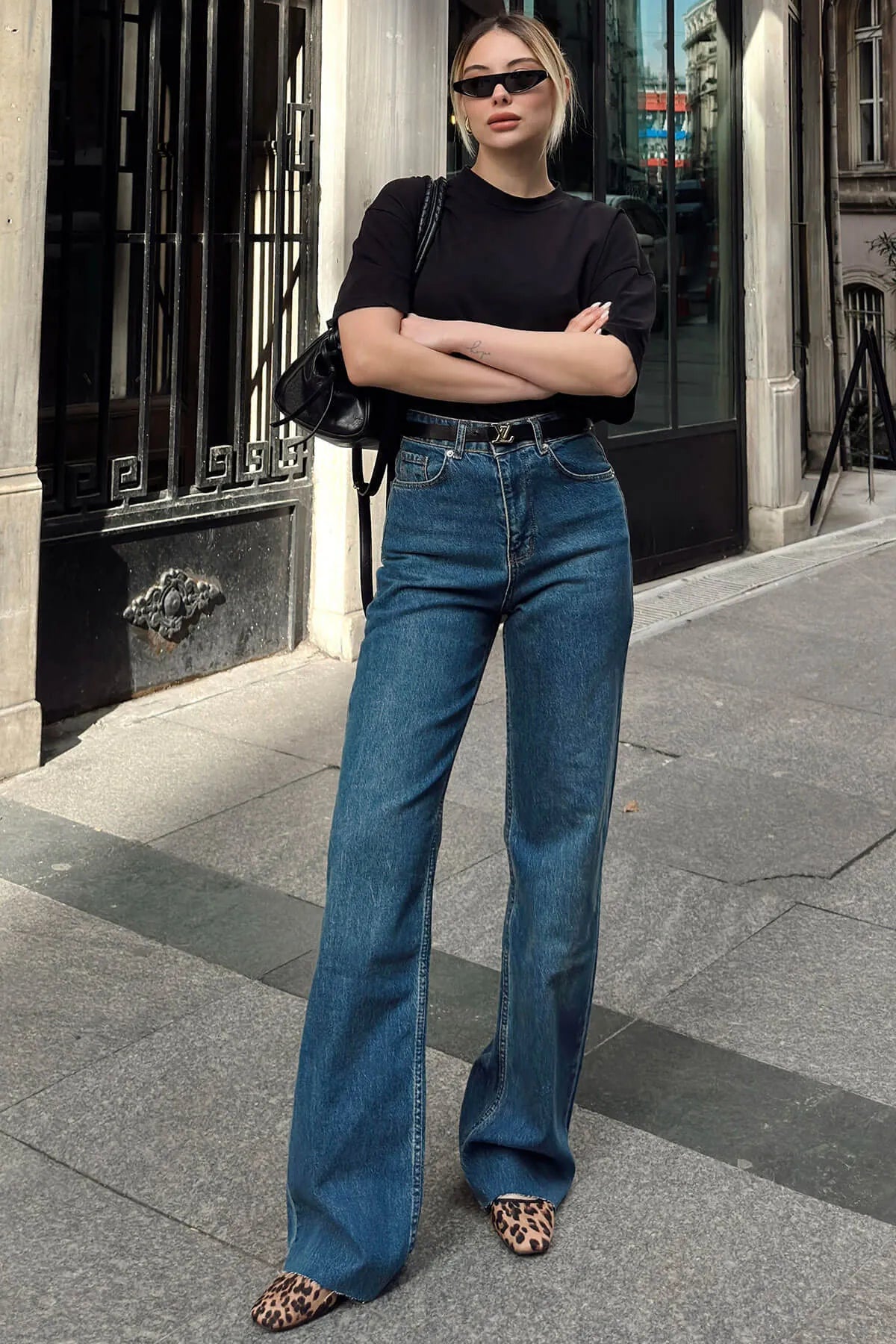 Lacivert Paça Detaylı Yüksek Bel Wide Leg Kadın Jean