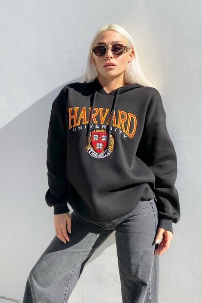 Siyah Hrvrd Nakışlı Bisiklet Yaka İçi Pamuklu Kadın Sweatshirt 