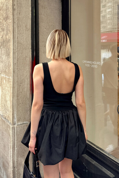 Siyah Sırt Dekolteli Kalın Askılı Balon Etek Detay Kadın Mini Elbise - 5