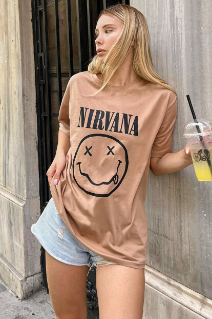 Vizon Yeni Nirvana Baskılı Oversize Kadın Tshirt - 1